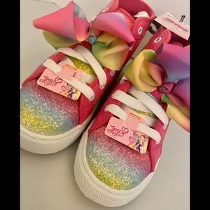 NWT JoJo Siwa hightop rainbow tennis shoes w/bows